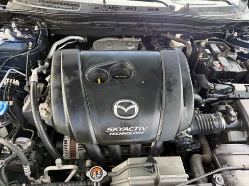 Used 2018 MAZDA MAZDA3 Sport image 14