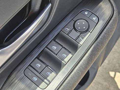 Certified 2026 Nissan Kicks SV FWD image 26