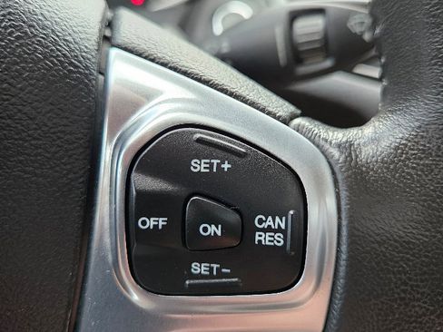 Used 2016 Ford Fiesta Titanium image 24