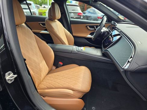 New 2026 Mercedes-Benz E 450 4MATIC Sedan image 25