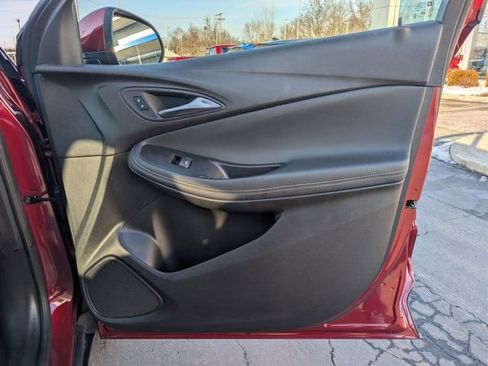 Used 2023 Buick Encore GX Select image 13