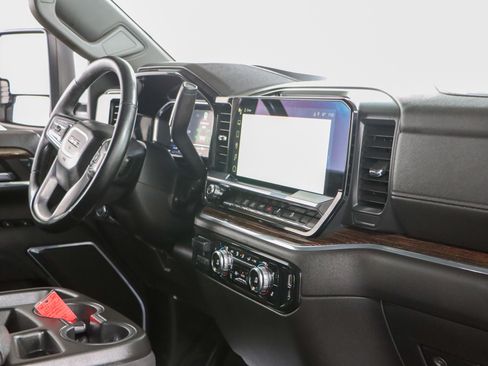 Used 2024 GMC Sierra 2500 SLE w/ SLE Convenience Package AWD/4WD image 26