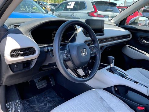 Used 2023 Honda HR-V LX image 17