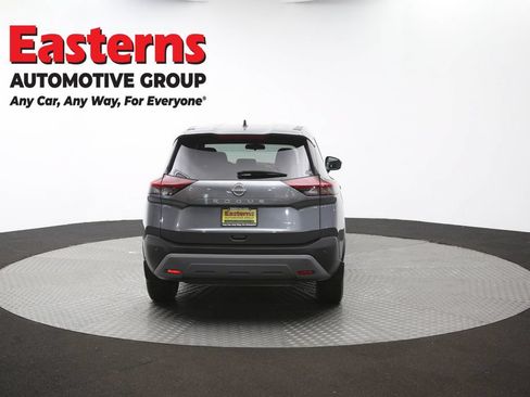 Used 2023 Nissan Rogue S AWD/4WD image 39