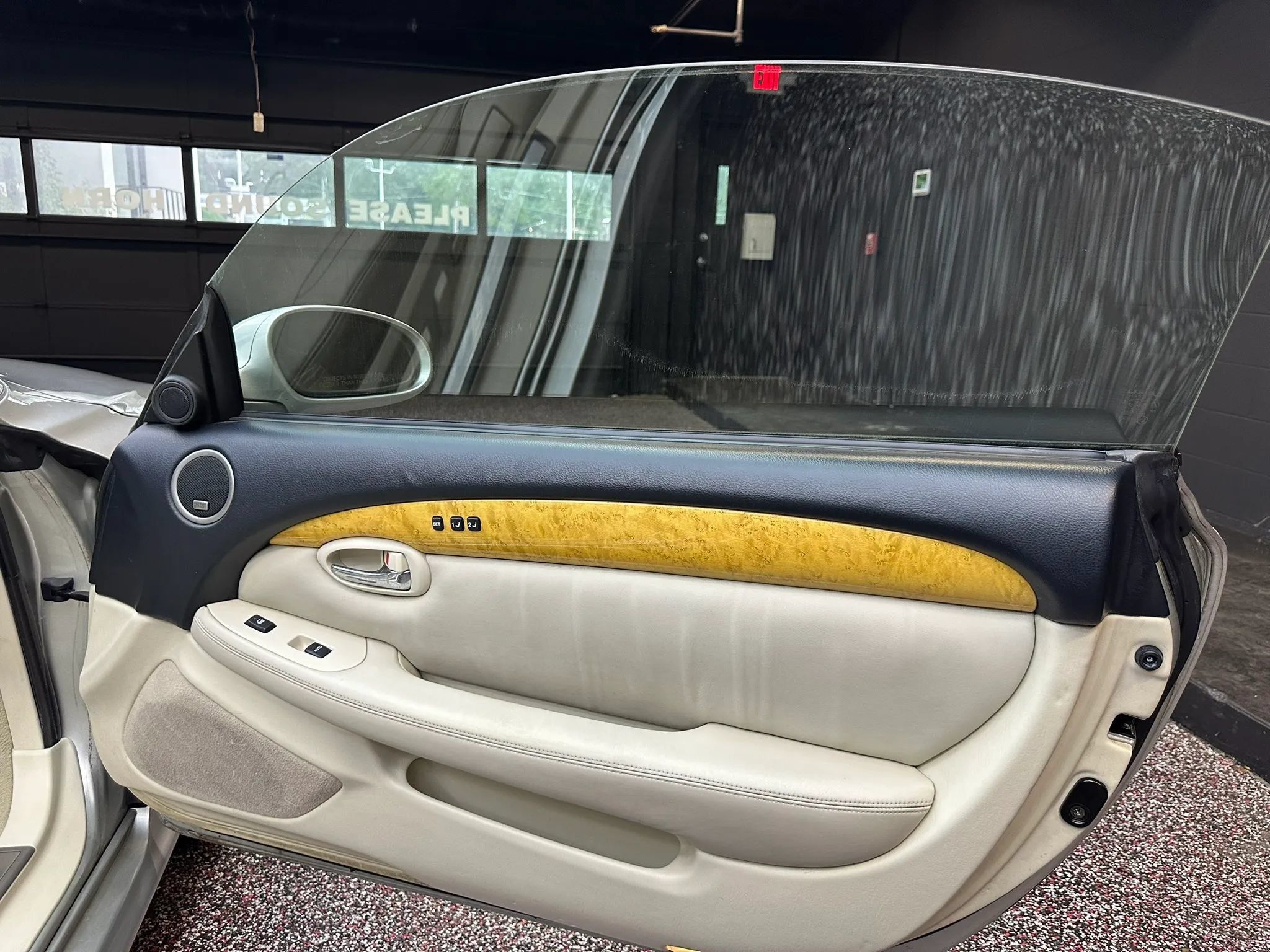 Used 2002 Lexus SC 430 Convertible RWD image 27