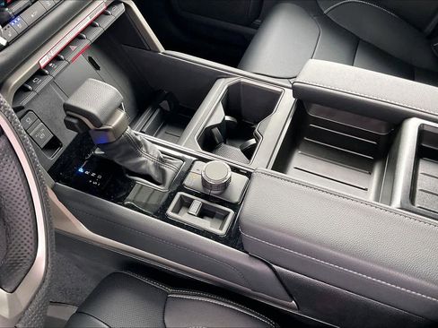 New 2026 Toyota Tundra Limited image 7