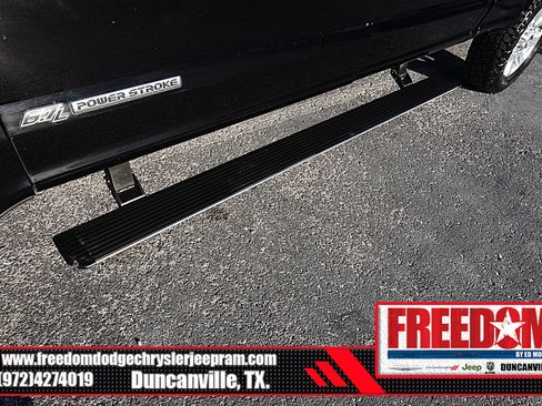 Used 2017 Ford F250 Platinum w/ Platinum Ultimate Package AWD/4WD image 43