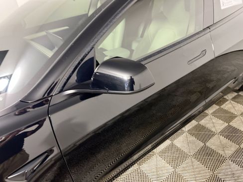 Used 2023 Tesla Model 3 Standard Range image 13