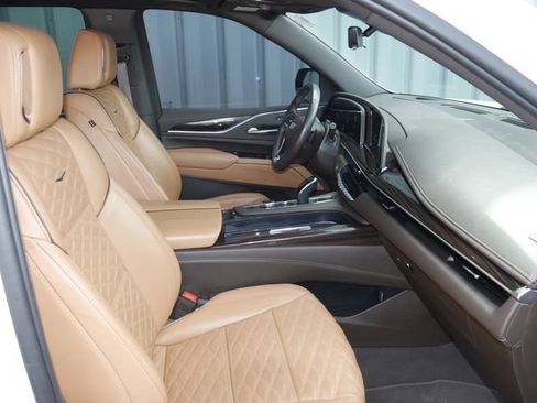 Used 2023 Cadillac Escalade Sport w/ Touring Package AWD/4WD image 29