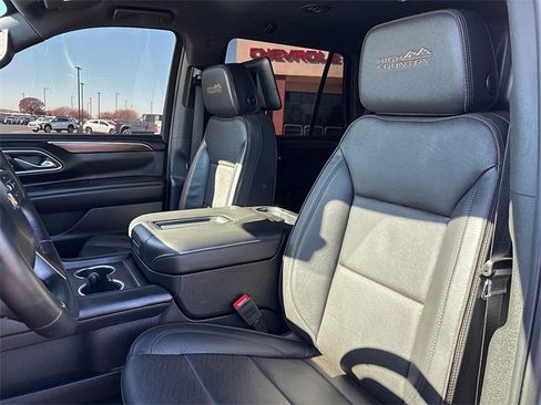 Certified 2024 Chevrolet Tahoe High Country w/ Advanced Technology Package image 18