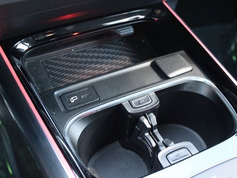 Certified 2023 Mercedes-Benz GLA 250 4MATIC image 24