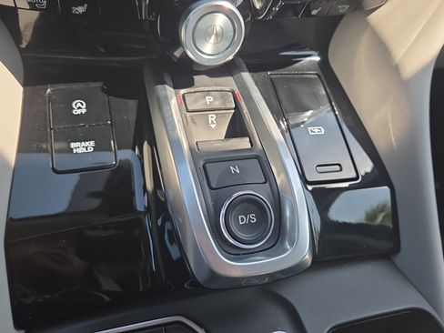 Used 2022 Acura MDX FWD w/ Technology Package image 31