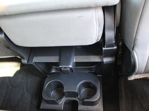 Used 2017 Ford F150 XLT w/ Trailer Tow Package image 27