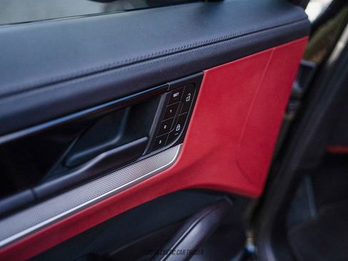 Used 2024 Porsche Cayenne S image 42