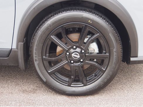 Used 2024 Nissan Kicks SV w/ Interior Electronics Package image 9