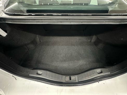 Used 2020 Ford Fusion SE w/ Equipment Group 151A image 17