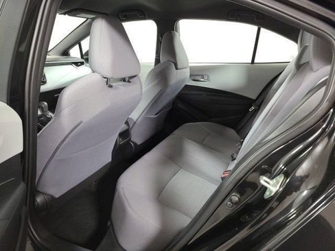 Used 2020 Toyota Corolla SE FWD image 19