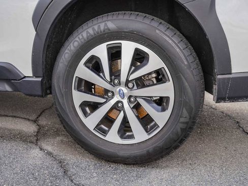 Used 2023 Subaru Outback Premium image 20