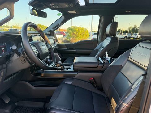 Used 2025 Ford F150 Raptor AWD/4WD image 5