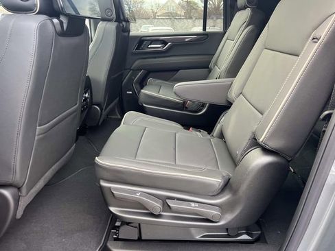 New 2026 GMC Yukon XL Elevation w/ Elevation Premium Package image 11