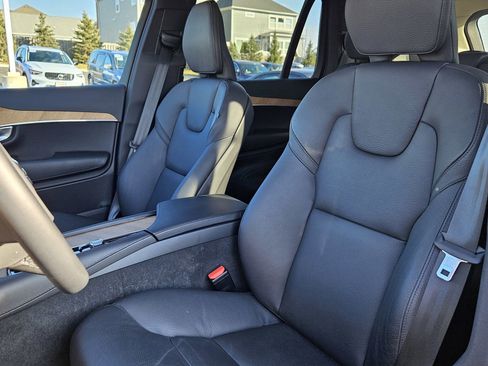 Used 2024 Volvo XC90 B6 Plus w/ Protection Package Premier image 13