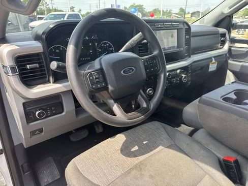 Used 2024 Ford F250 XLT image 14