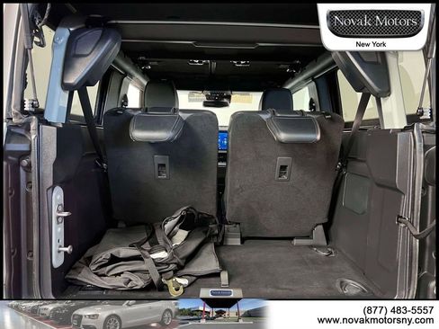 Used 2022 Ford Bronco Badlands AWD/4WD image 12