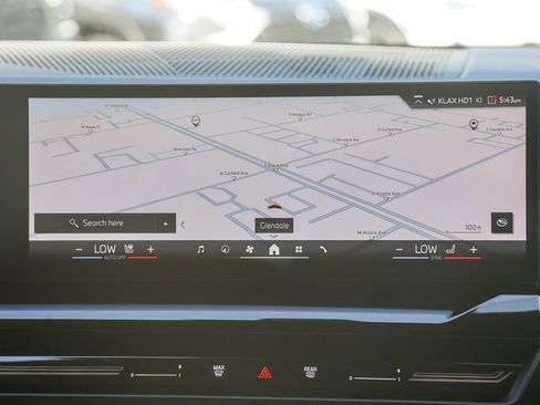 Certified 2025 BMW 530i RWD image 11