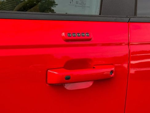 Used 2023 Ford Bronco Outer Banks image 37