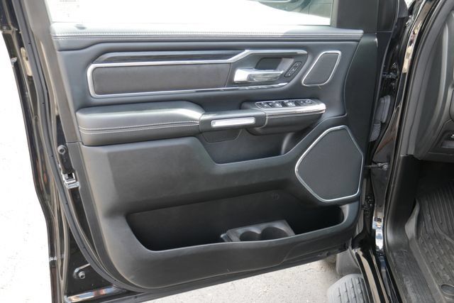 Used 2023 RAM 1500 Laramie AWD/4WD image 14