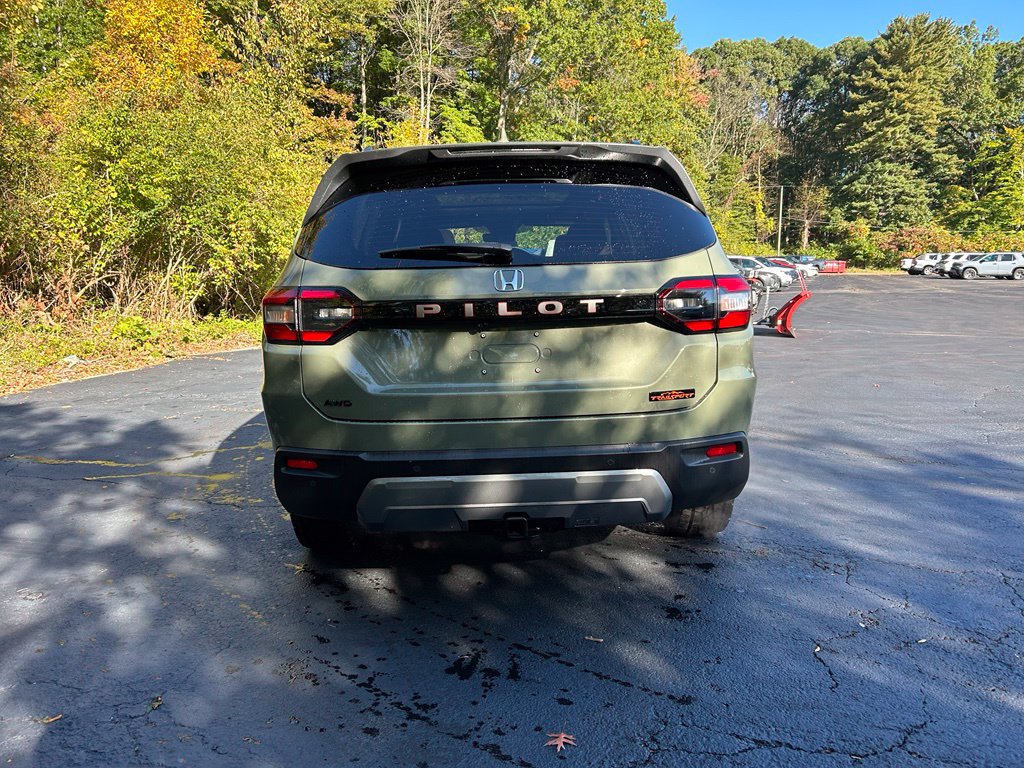 New 2026 Honda Pilot TrailSport image 4