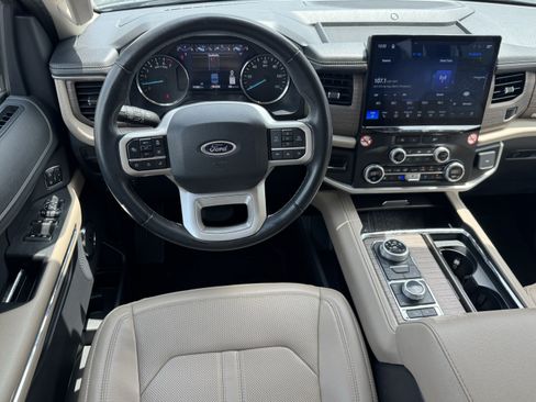 Used 2024 Ford Expedition Max Limited AWD/4WD image 12