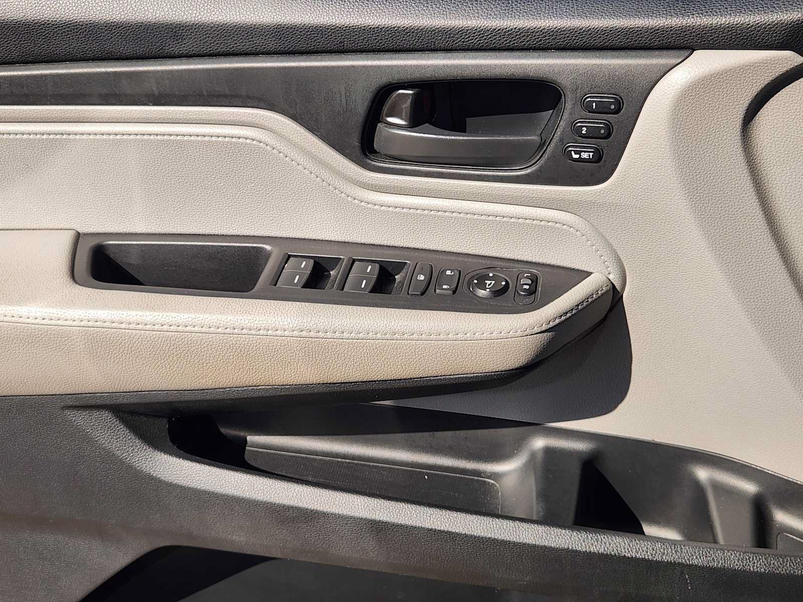 Used 2018 Honda Odyssey EX-L image 21