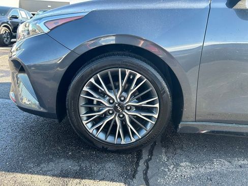 Used 2023 Kia Forte GT-Line w/ GT-Line Premium Package FWD image 12