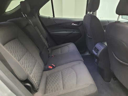 Used 2019 Chevrolet Equinox LT image 19