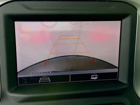 Used 2024 Chevrolet Silverado 1500 Custom image 18