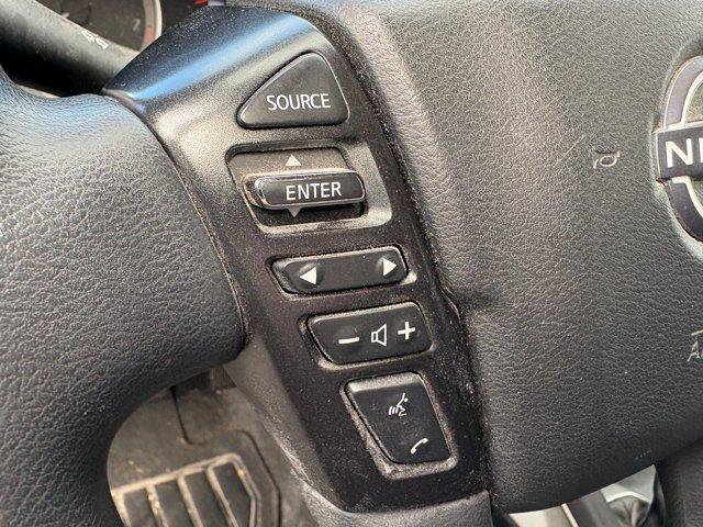 Used 2022 Nissan Frontier SV RWD image 7