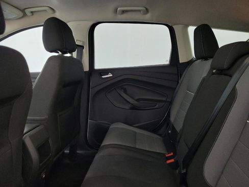 Used 2014 Ford Escape SE image 18