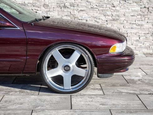 Used 1996 Chevrolet Caprice SS image 9