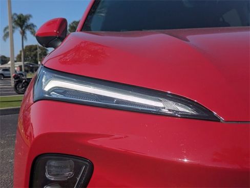 New 2025 Buick Envision Avenir image 8