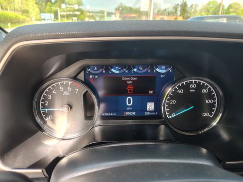 Used 2021 Ford F150 XLT w/ Equipment Group 302A High AWD/4WD image 27