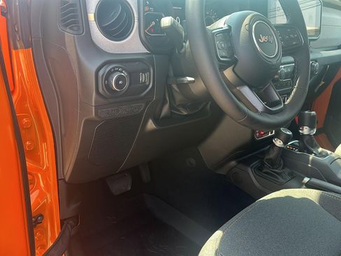 New 2025 Jeep Wrangler Unlimited Sport image 12