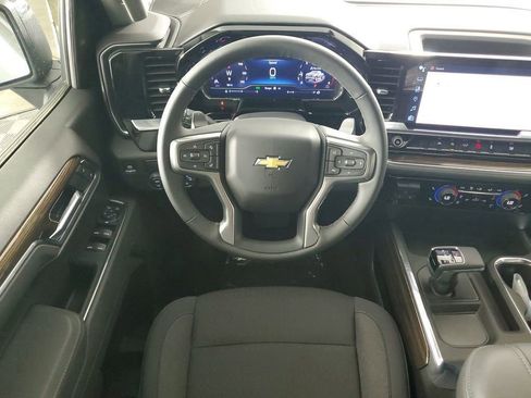 New 2025 Chevrolet Silverado 1500 LT image 14