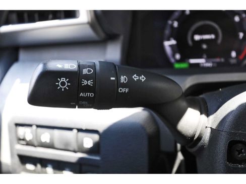 Used 2025 Toyota 4Runner Trailhunter AWD/4WD image 17