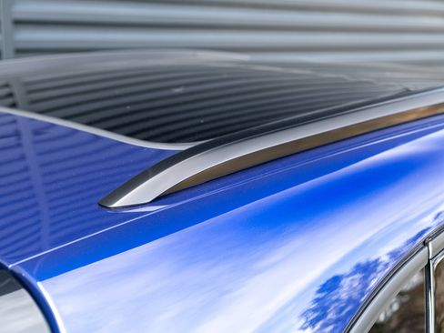 Certified 2026 Porsche Macan AWD/4WD image 37