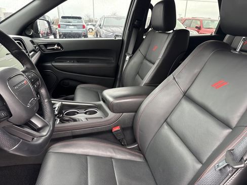 Used 2025 Dodge Durango GT image 5