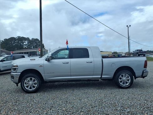 New 2026 RAM 2500 Laramie image 4