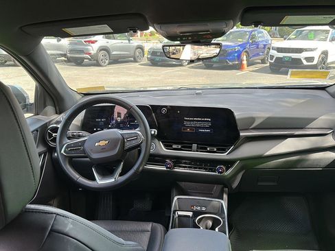 Certified 2025 Chevrolet Equinox LT w/ Convenience Package II AWD/4WD image 14