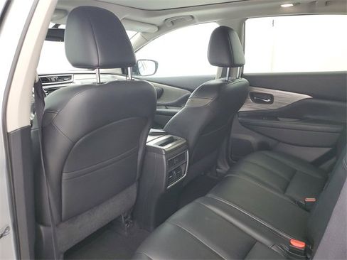 Used 2015 Nissan Murano SL w/ SL Technology Package image 15