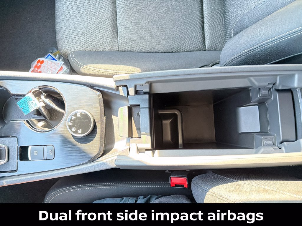 Certified 2026 Nissan Rogue SV AWD/4WD image 26